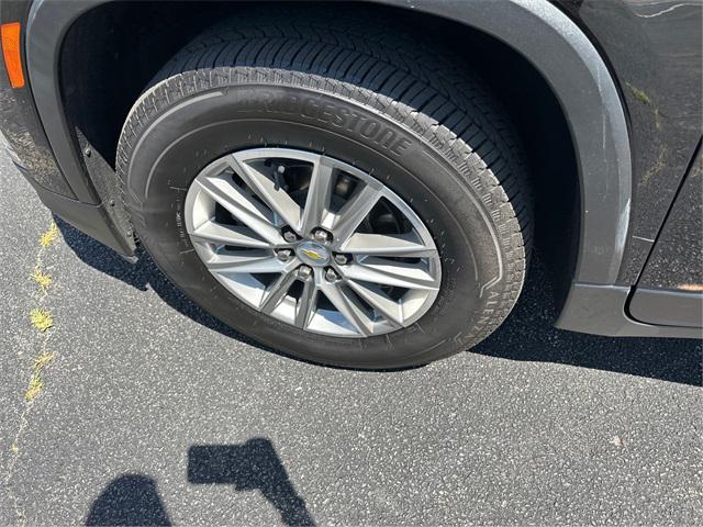 used 2022 Chevrolet Traverse car, priced at $29,323