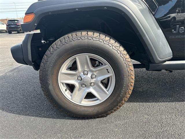 used 2020 Jeep Gladiator car, priced at $25,192