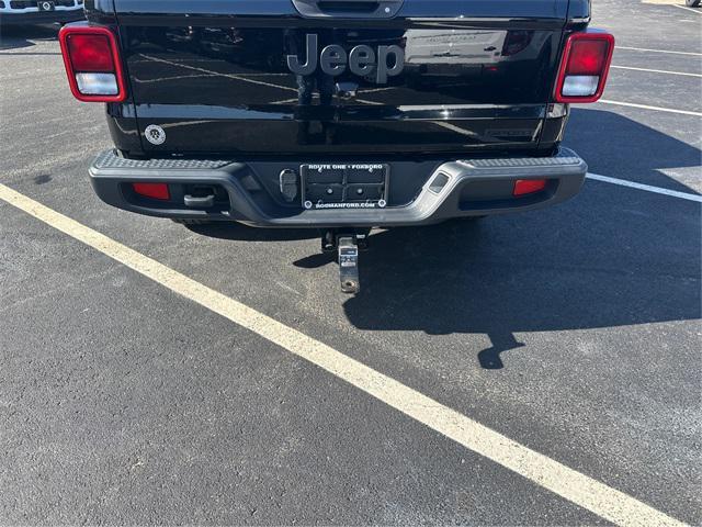 used 2020 Jeep Gladiator car, priced at $25,192