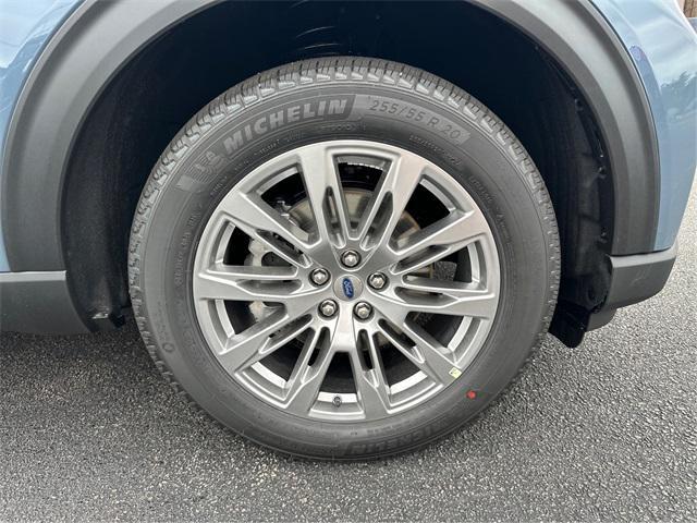 new 2025 Ford Explorer car, priced at $46,889