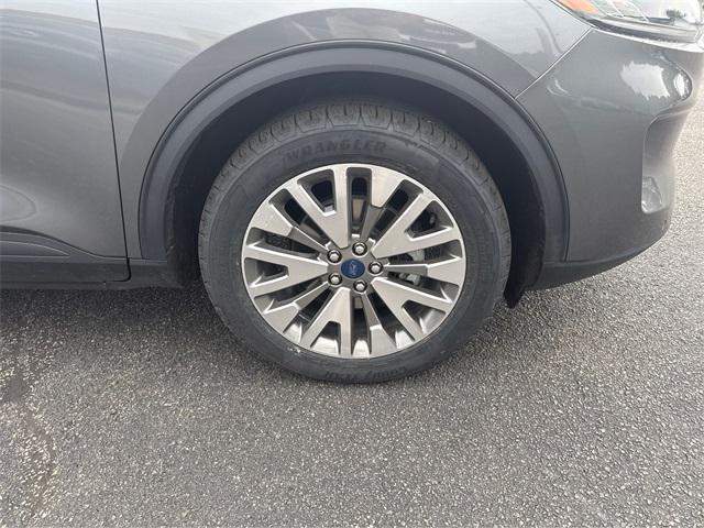 used 2022 Ford Escape car, priced at $22,799
