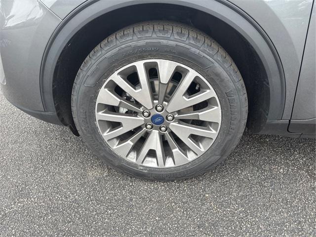 used 2022 Ford Escape car, priced at $22,799