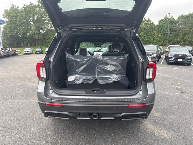 new 2025 Ford Explorer car, priced at $49,767