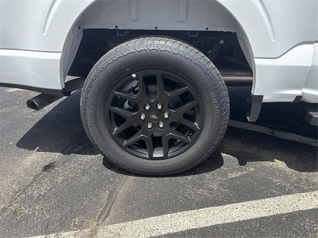 new 2025 Ford F-150 car, priced at $47,662