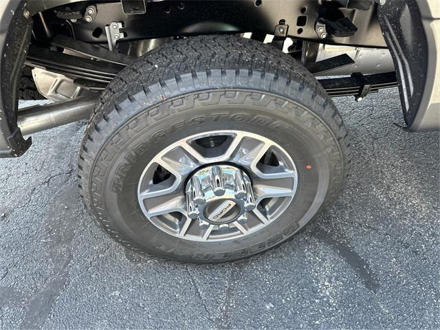 new 2025 Ford F-350 car, priced at $57,520