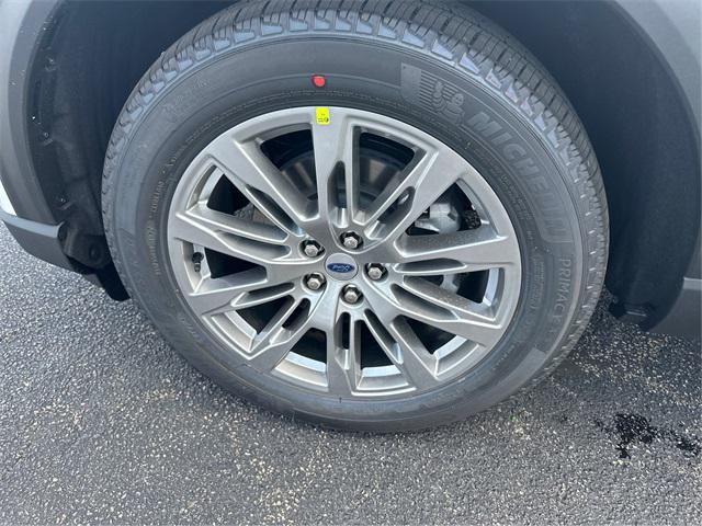 new 2025 Ford Explorer car, priced at $44,904