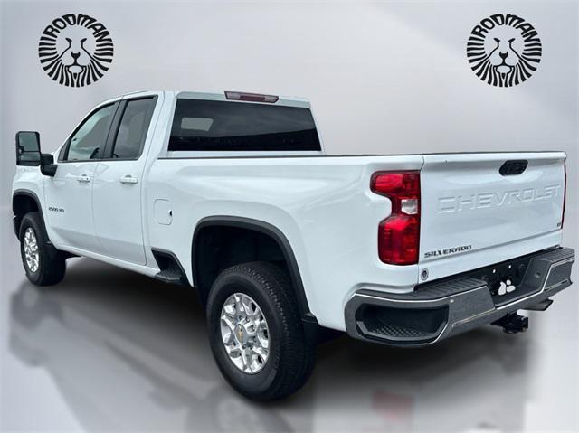 used 2024 Chevrolet Silverado 2500 car, priced at $44,994