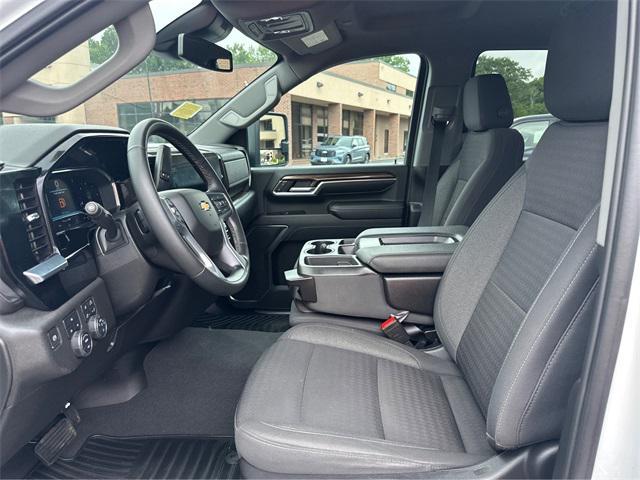 used 2024 Chevrolet Silverado 2500 car, priced at $44,994