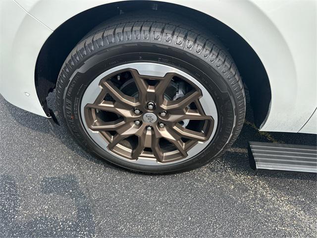 new 2025 Ford Expedition car, priced at $85,645