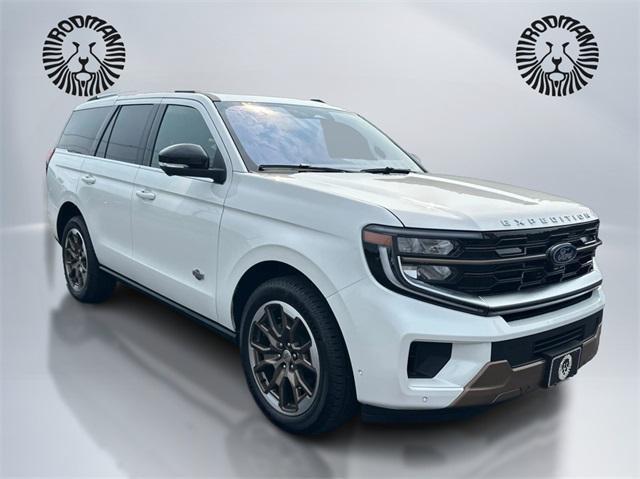 new 2025 Ford Expedition car, priced at $85,645