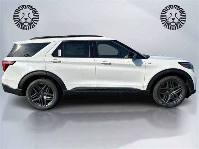 new 2025 Ford Explorer car, priced at $49,014