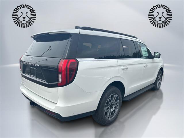 new 2025 Ford Expedition car, priced at $72,600