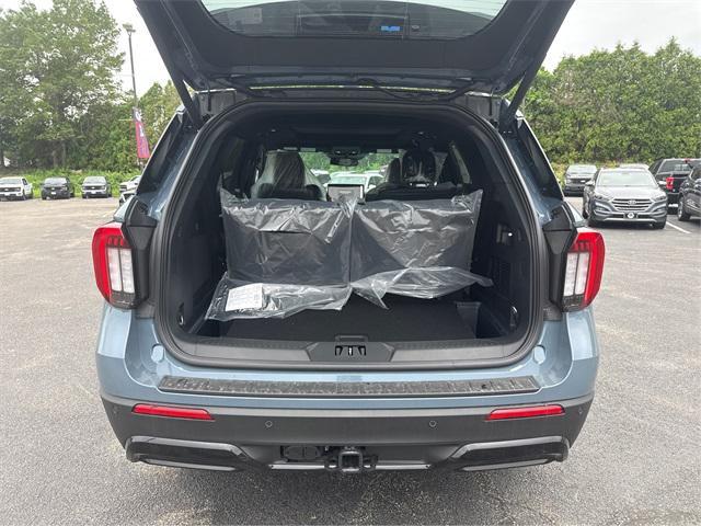 new 2025 Ford Explorer car, priced at $50,044