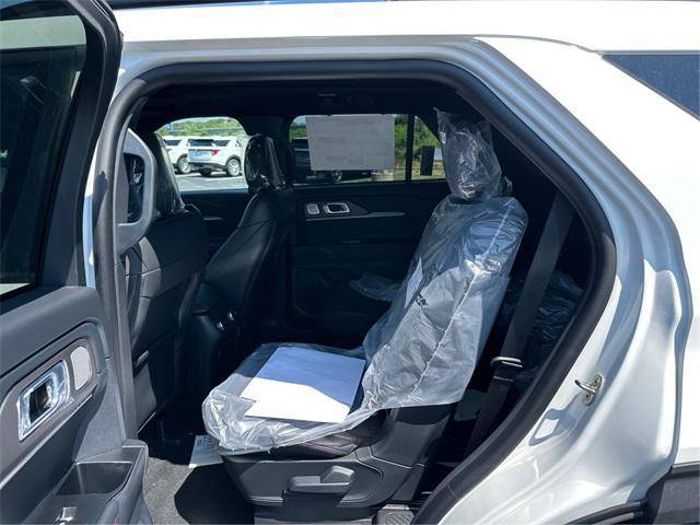 new 2025 Ford Explorer car, priced at $57,521
