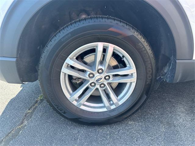 used 2022 Ford Explorer car, priced at $30,998