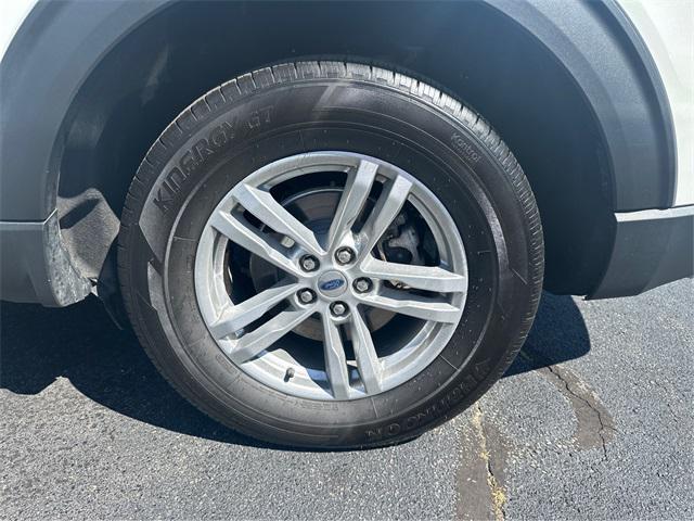 used 2022 Ford Explorer car, priced at $30,998
