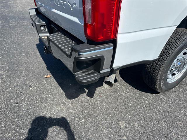 new 2024 Ford F-250 car, priced at $49,135