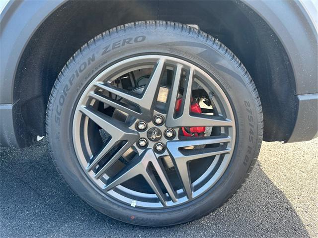 new 2025 Ford Explorer car, priced at $50,942