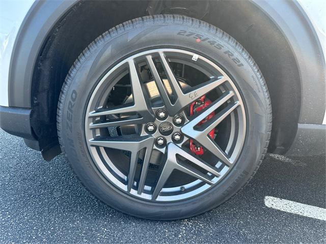 new 2025 Ford Explorer car, priced at $50,942