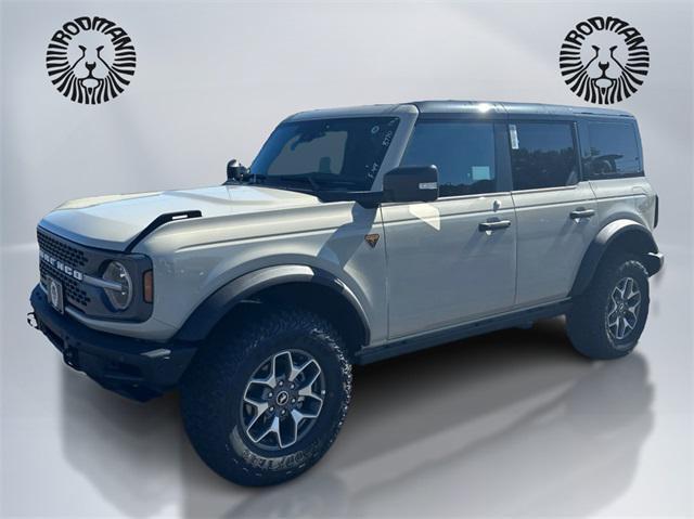 new 2025 Ford Bronco car, priced at $62,570
