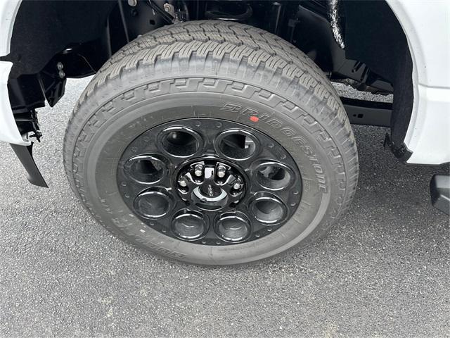 new 2025 Ford F-250 car, priced at $74,910