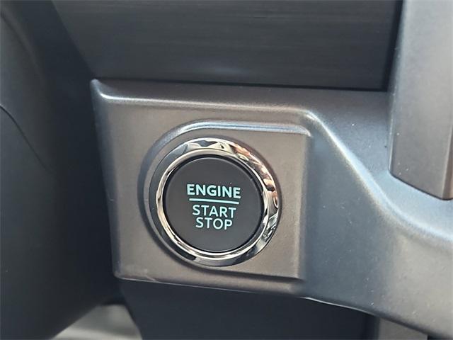 new 2025 Ford F-150 car, priced at $63,060