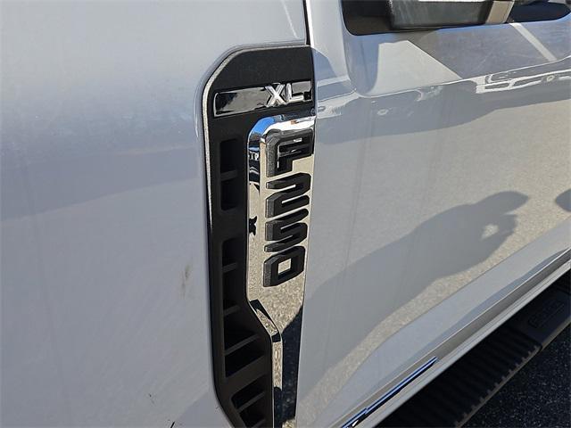 new 2024 Ford F-250 car, priced at $59,852