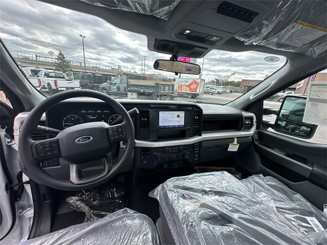 new 2025 Ford F-250 car, priced at $64,555