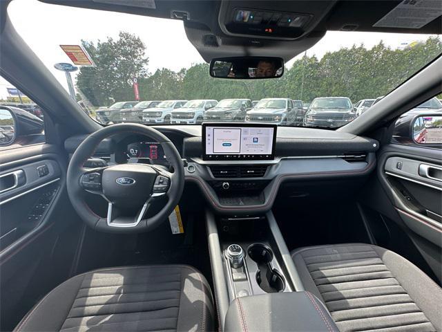 new 2025 Ford Explorer car, priced at $50,084