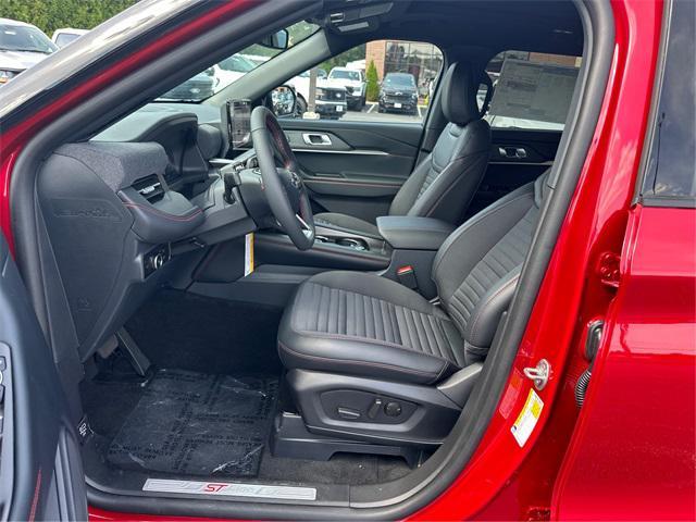 new 2025 Ford Explorer car, priced at $50,084