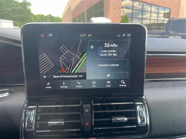 used 2020 Lincoln Navigator car, priced at $41,994