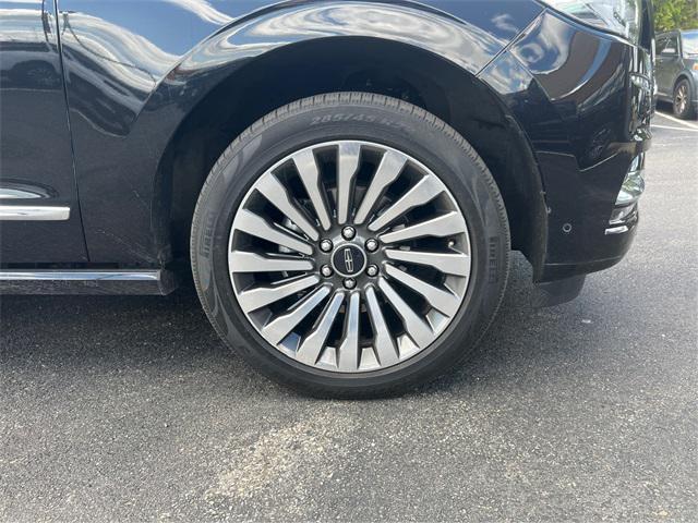 used 2020 Lincoln Navigator car, priced at $41,994