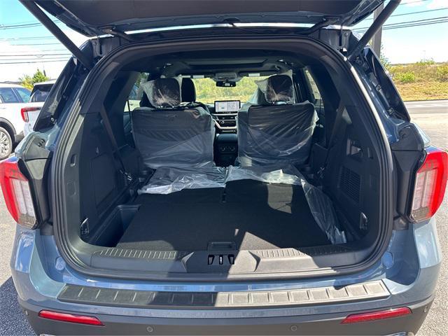new 2025 Ford Explorer car, priced at $49,281