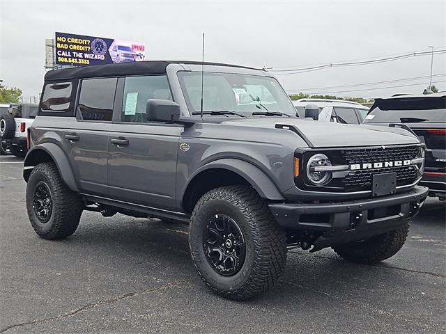 new 2024 Ford Bronco car, priced at $57,651