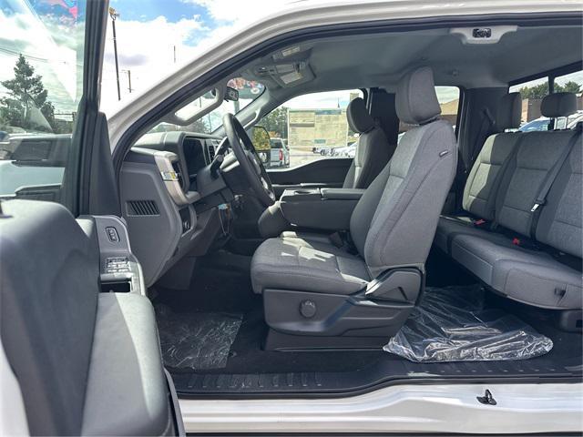 new 2025 Ford F-250 car, priced at $51,930