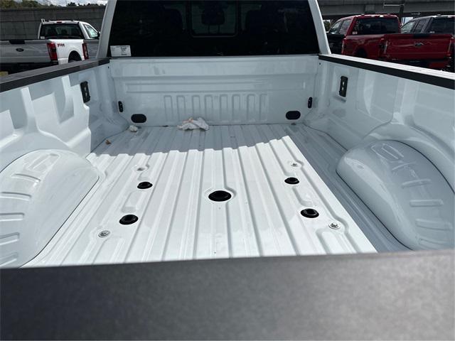 new 2025 Ford F-250 car, priced at $51,930