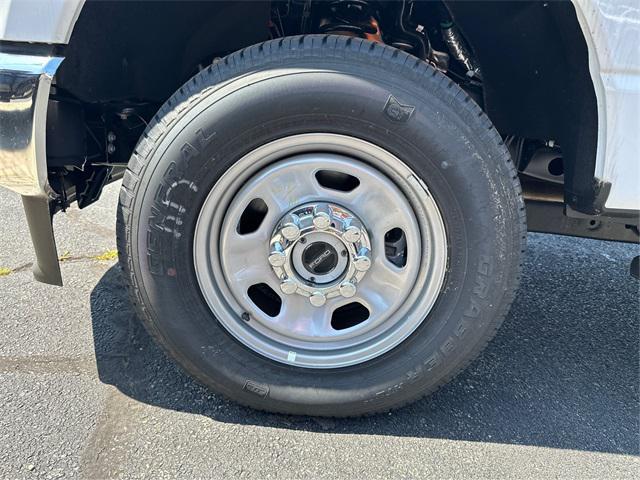 new 2024 Ford F-350 car, priced at $48,919