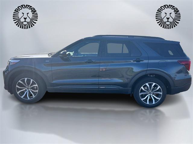 used 2022 Ford Explorer car, priced at $33,888