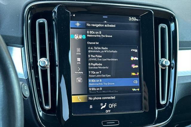 used 2020 Volvo XC40 car, priced at $16,985