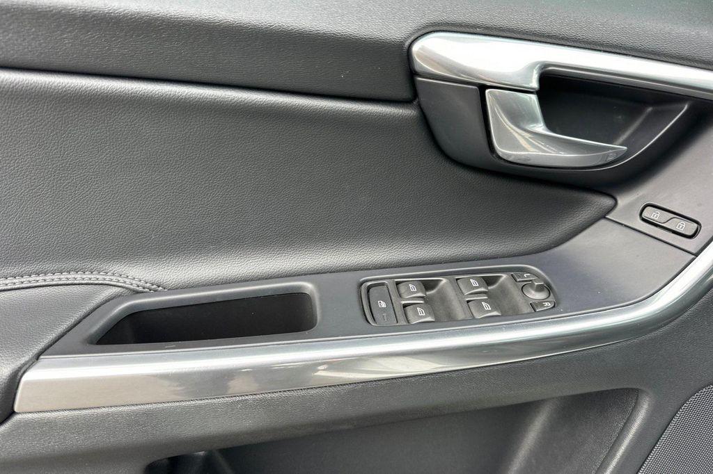 used 2016 Volvo XC60 car, priced at $8,283