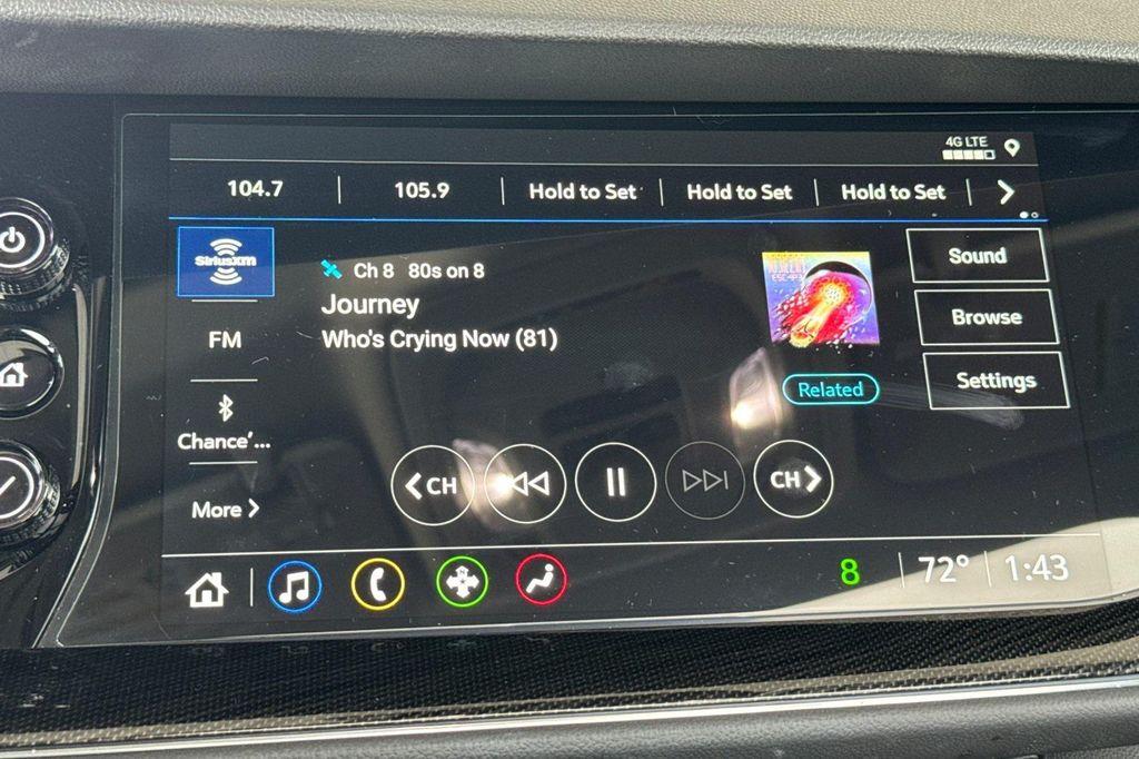 used 2022 Buick Envision car, priced at $23,349