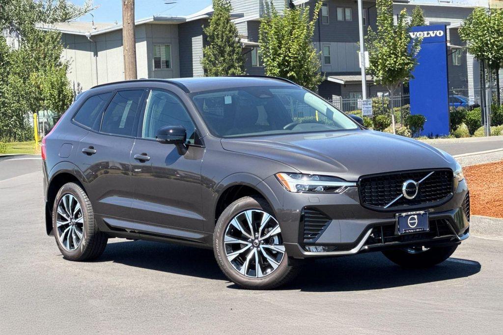 new 2025 Volvo XC60 car, priced at $51,030
