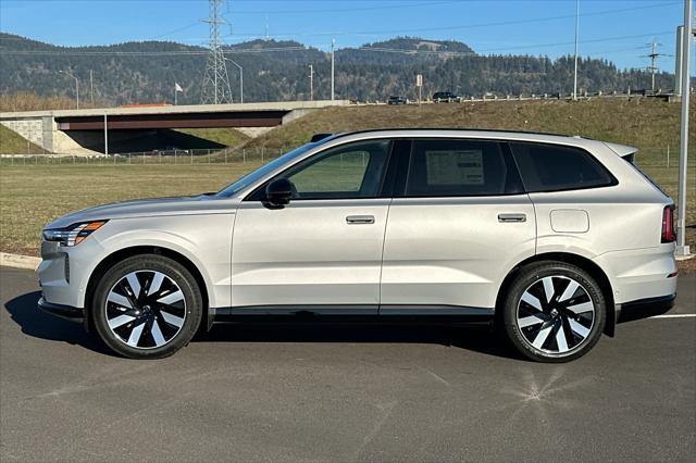 new 2025 Volvo EX90 car, priced at $89,520