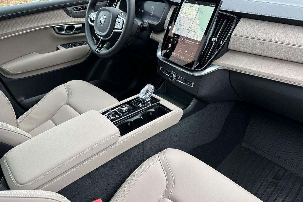 new 2026 Volvo XC90 car, priced at $68,825