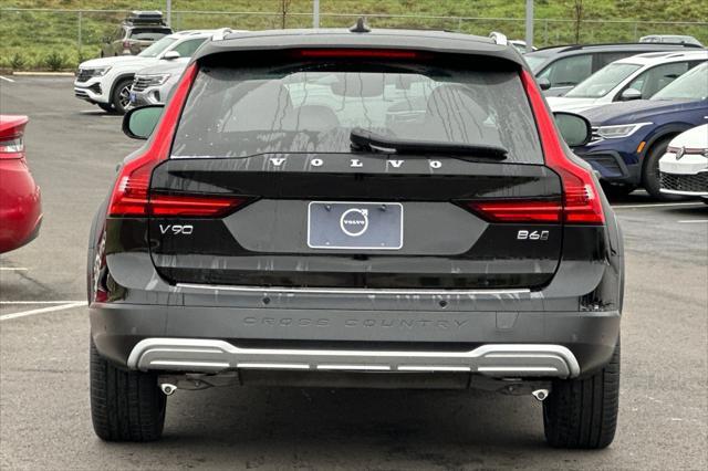 new 2025 Volvo V90 Cross Country car, priced at $68,525