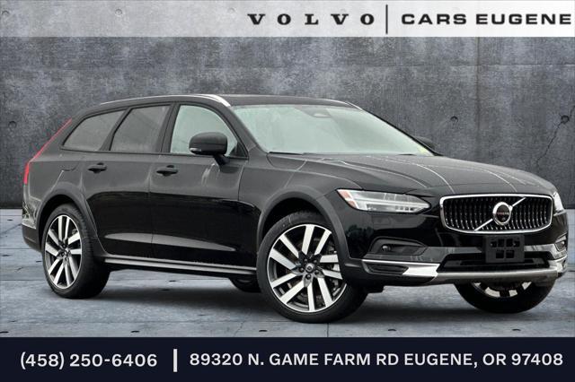 new 2025 Volvo V90 Cross Country car, priced at $68,525