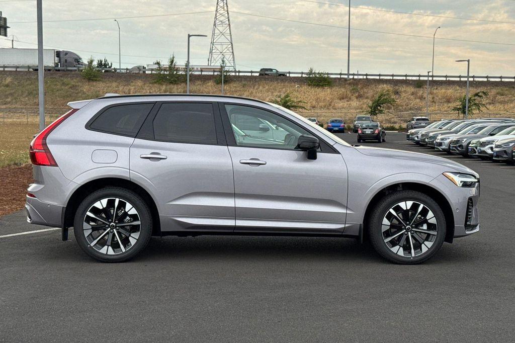 new 2026 Volvo XC60 car, priced at $57,045
