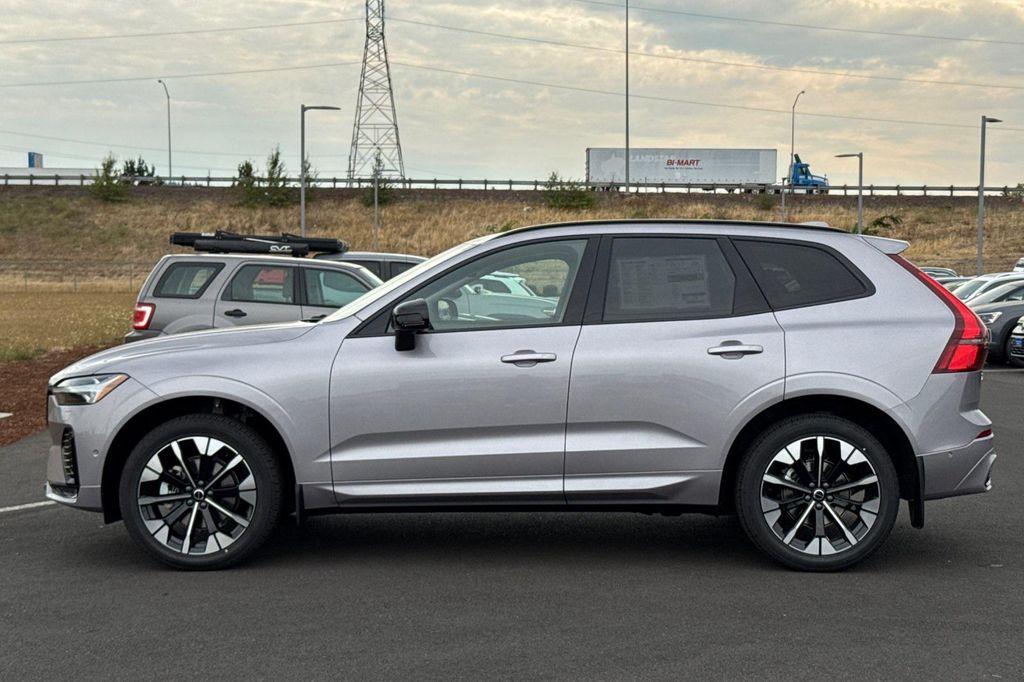 new 2026 Volvo XC60 car, priced at $57,045