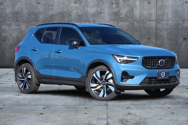 used 2024 Volvo XC40 car, priced at $38,397