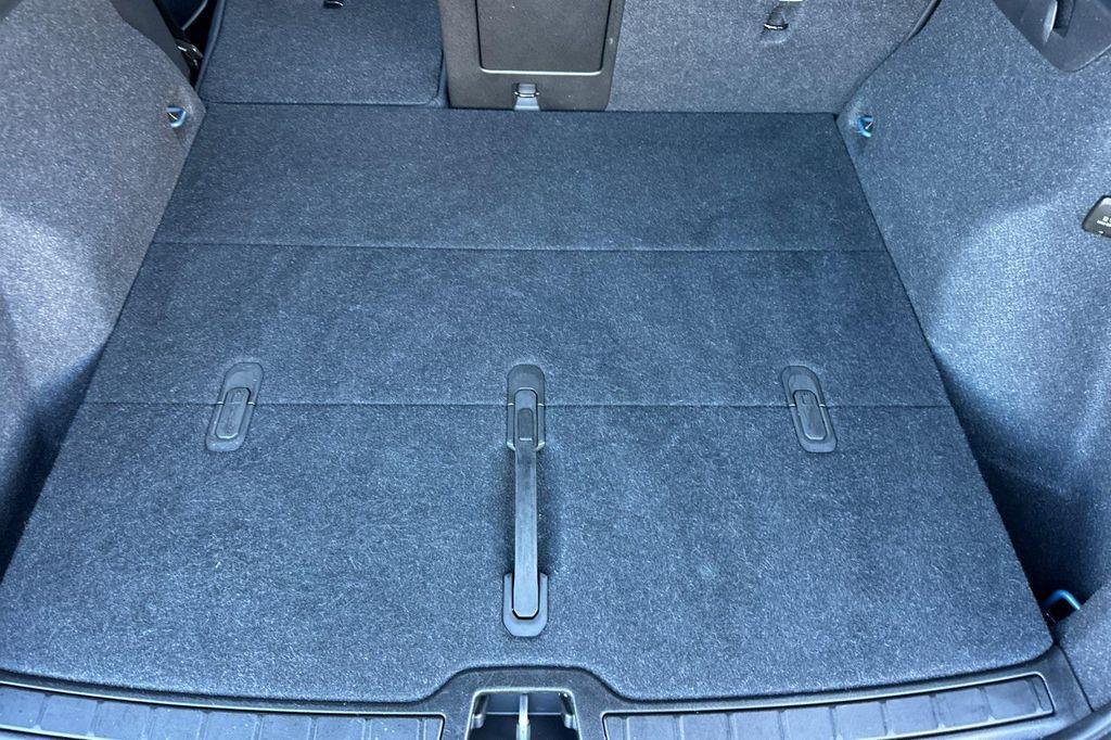 used 2023 Volvo XC40 Recharge Pure Electric car, priced at $34,260